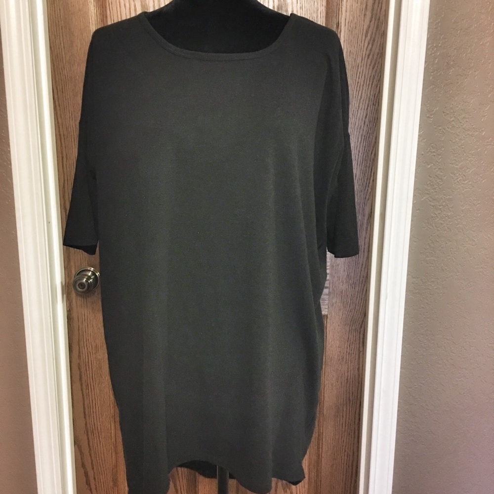 LuLaRoe Irma Size Large (L)